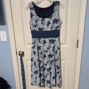 Perceptions Navy and White Floral Midi Dress